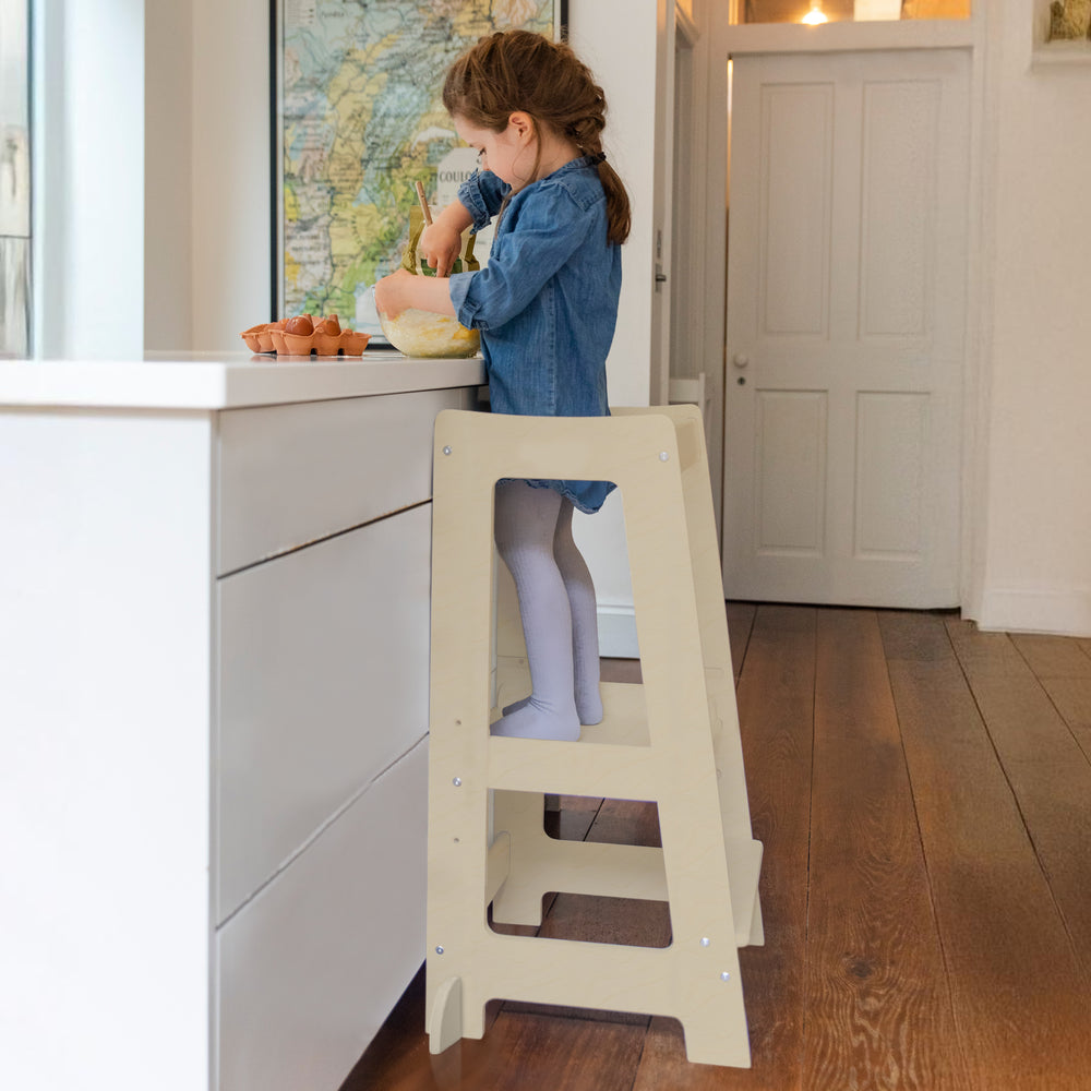 La nostra torre per bambini Montessori con gradino regolabile
